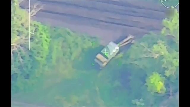 Наши артиллеристы уничтожили миномёт и расчёт ВСУ  Беспилотник выявил движение вражеского автомо...