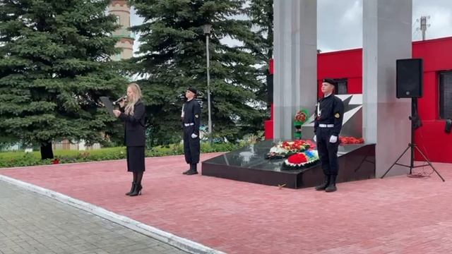 🇷🇺🕯️ В Камских Полянах состоялся митинг памяти и скорби