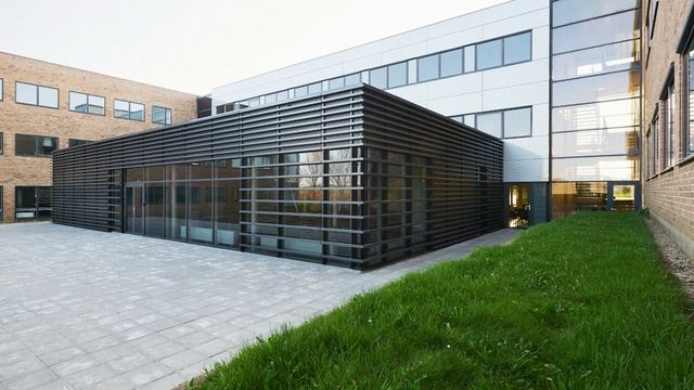 Фасадные ламели алюминиевые и стальные Airo Climate