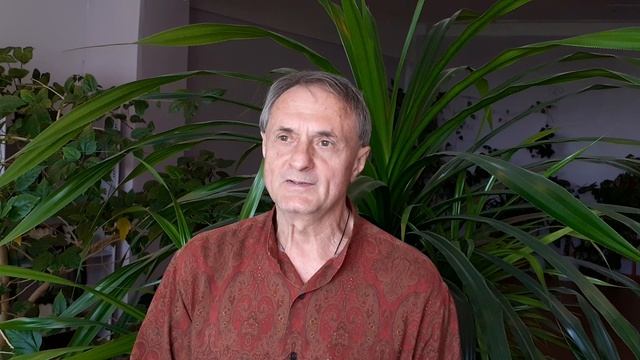 Стих Такова жизнь Читает Ларин А. (1)