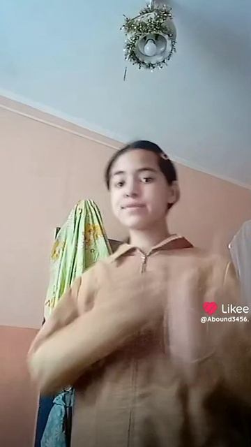 песня плаки плаки