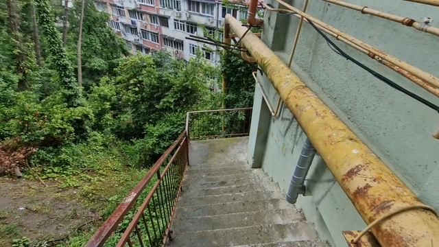 Удивительный вход в квартиры в Сочи