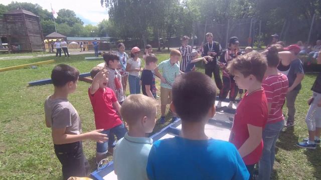 Выпускной из 4А класса. Пухов Артем.