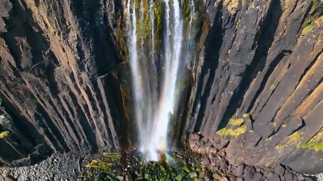 Спокойное дыхание земли под музыку лесной гармонии - Часть 21