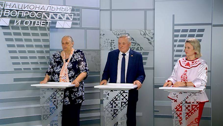 Программа "Национальный вопрос и ответ" от 18.06.2025 о празднике славянской культуры "Иван Купала"