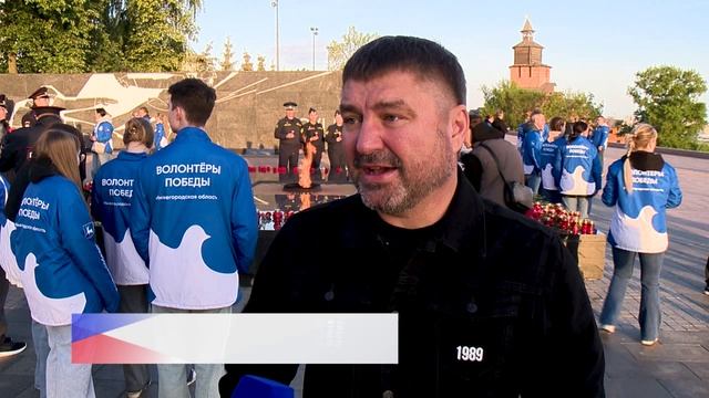 50 свечей-лампад зажгли у Вечного Огня в Нижегородском кремле