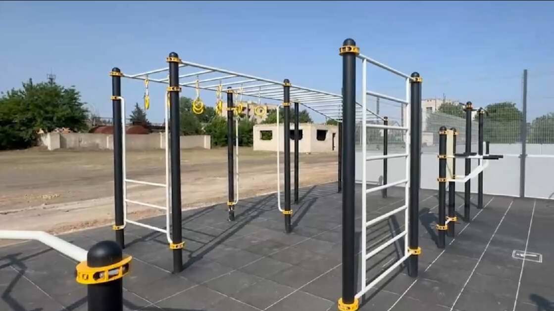 Пять новых спортивных комплексов открылись в Донбассе и Новороссии