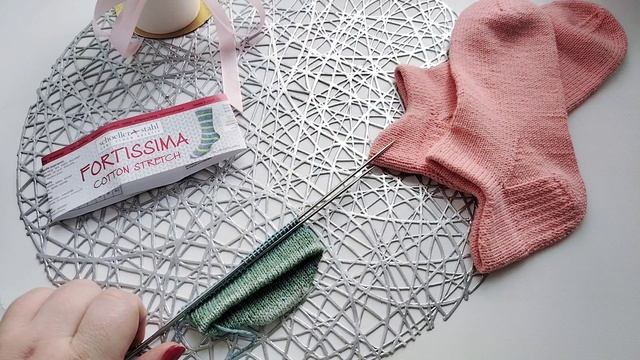 СП "Носочки для лета" 2 сезон с Еленой Велиной. Отчёт за июнь. Носочки стрейч.