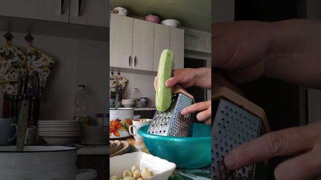 КАБАЧКОВЫЕ ОЛАДЬИ👏 УЖЕ СРЕЗАЕМ КАБАЧКИ👏