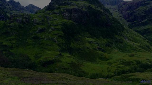 Музыка, которая звучит громче, когда ты на пределе! - Corporate Business -- Scott Holmes Music -- Co