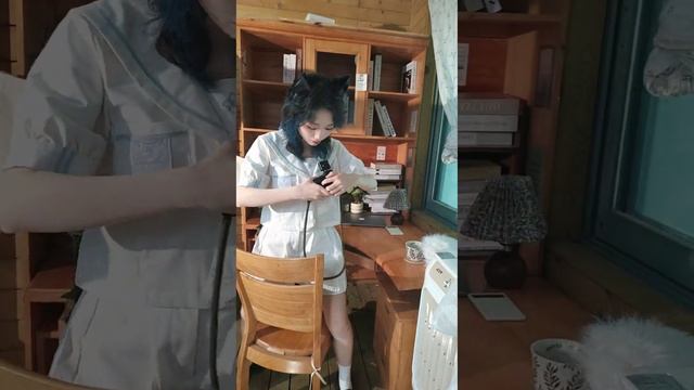 in1