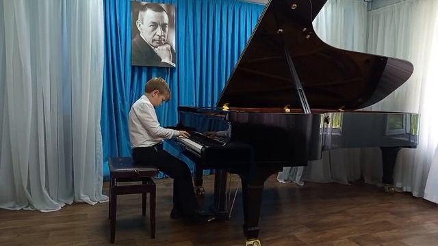 Зубенко Захар, 9 лет. Полнез. Из цикла "Путешествие по Европе". В. Коровицын..mp4