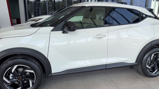 Цены на авто в Турции. Автосалон Nissan, Анталья