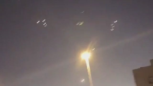 Американские ПВО сбивают ракеты запущенные Ираном по военным базам США в Ираке
