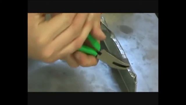 Клещи кровельные малые изогнутые