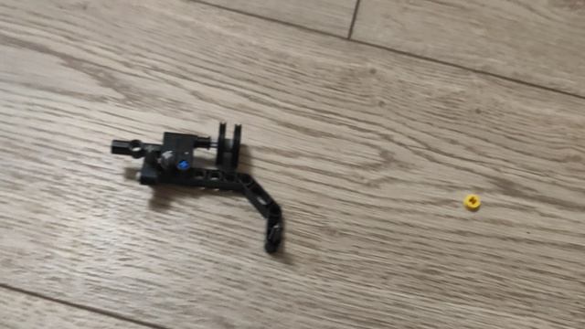 револьвер из Lego