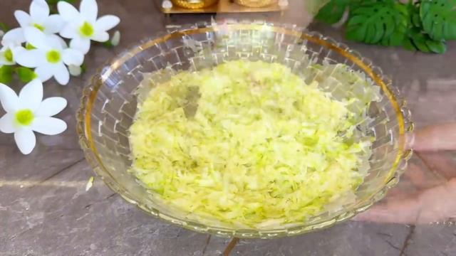 ПЕРЕМЕШАЙТЕ КАБАЧКИ С КЕФИРОМ ! ВЕК ЖИВИ ВЕК УЧИСЬ! Долго искал и НАКОНЕЦ ТО НАШЕЛ ПРАВИЛЬНЫЙ РЕЦЕПТ