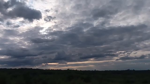 вечерние дождевые облока