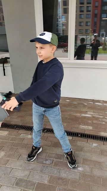 VID_20250623_141207.mp4
