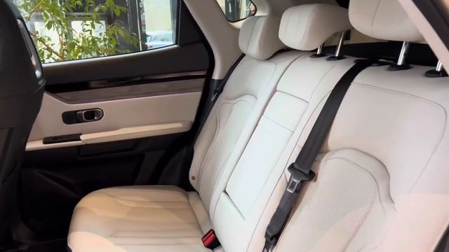 Обзор на красный JETOUR DASHING в комплектации Luxury 1.6Т