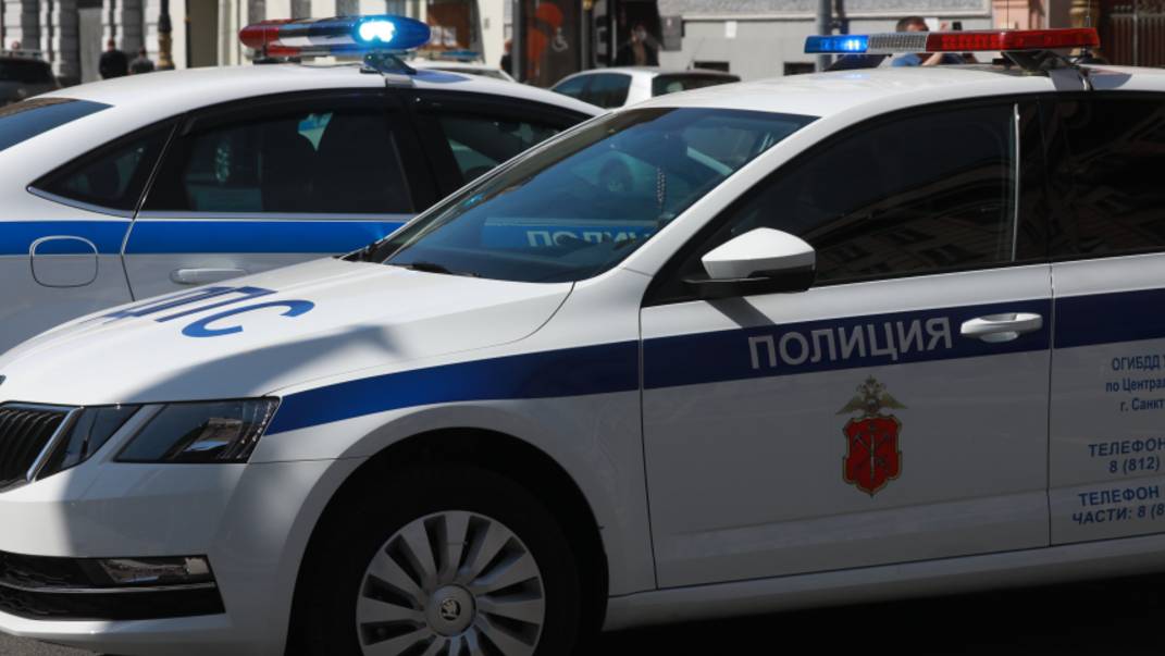 Газ в пол: полиция в Петербурге устроила погоню за наркокурьером