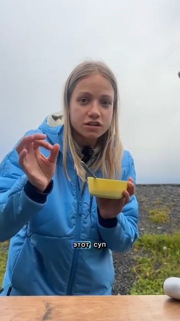 Птичка привела друга