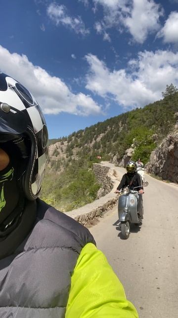 #short Крым Россия катаемся на vespa