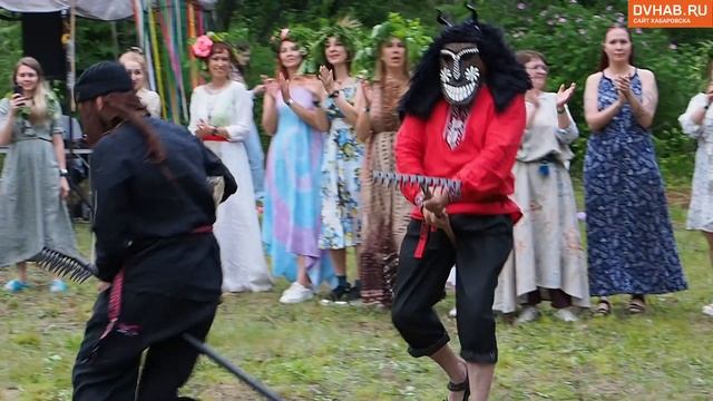 Хороводница с Камчатки и венки - как на озере Хака отпраздновали Купалу