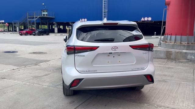 Toyota highlander