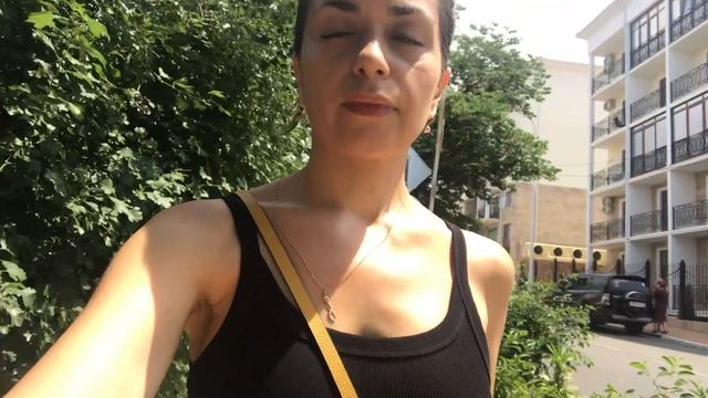 На машине на Черное море / Первый день в Геленджике / Влог