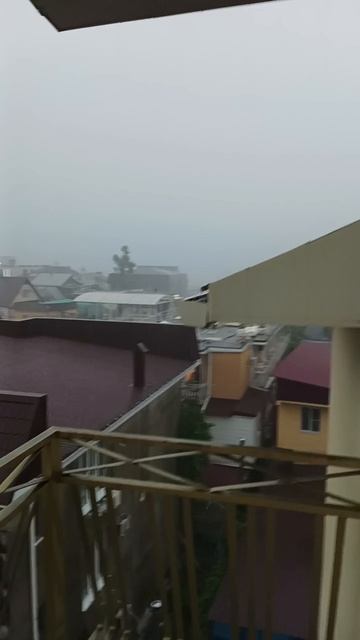 Сочи заливает 😰 Отпуск под угрозой🥹