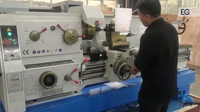 Станок токарно-винторезный CA61501500