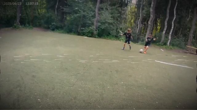 1 на 2 играем в футбик