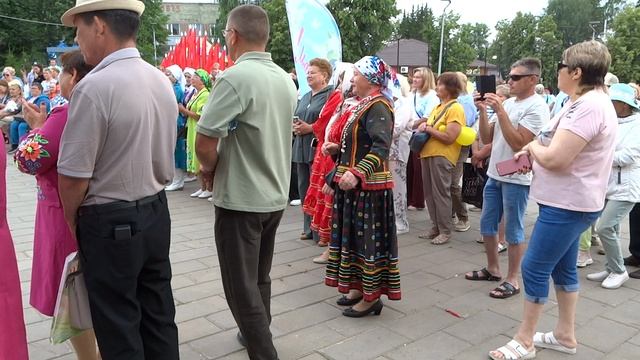 Марийский танец. Марина Хайбуллина на ПЕЛЕДЫШ ПАЙРЕМ, г. Благовещенск