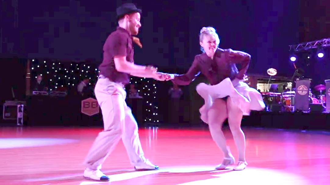 SWING DANCE Performance by Sondre & Tanya. Танцы