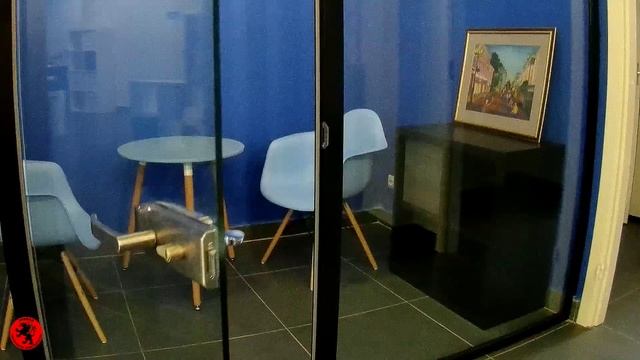 Межкомнатная перегородка из стекла в стиле Лофт Loft . Офисная перегородка из стекла.
