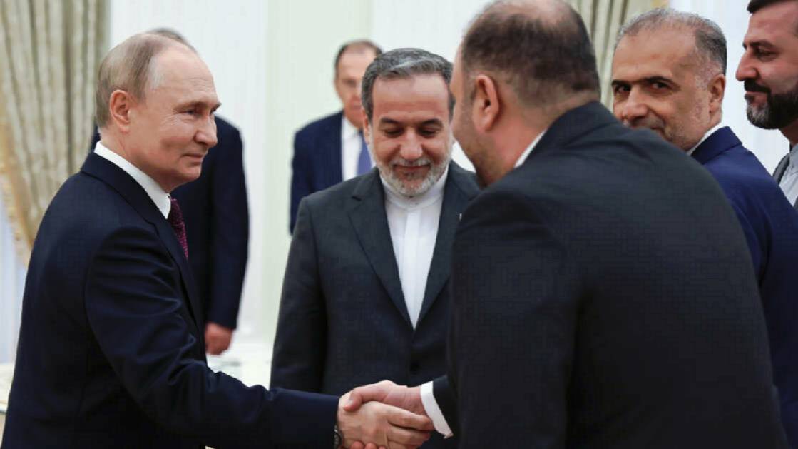 Песков о переговорах Путина и главы МИД Ирана: важно было обменяться мнениями