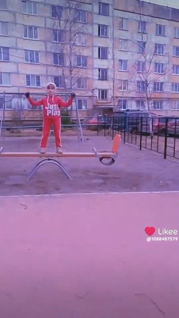 1000018235.mp4