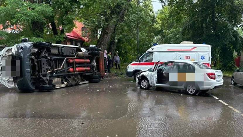В Ставрополье шесть человек пострадали в ДТП с участием маршрутки
