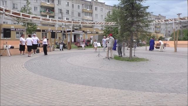 г.Ачинск. Сквер на ЮВР. День рожденье города - 342г. 21.06.25г. Автор видео Елена Цыганова.