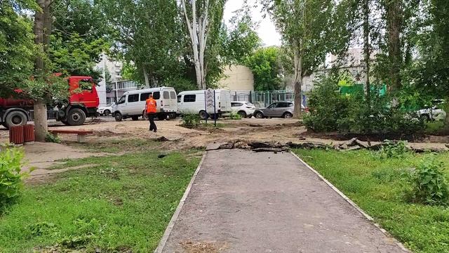 Стартовали работы по благоустройству сквера на Ильинской площади