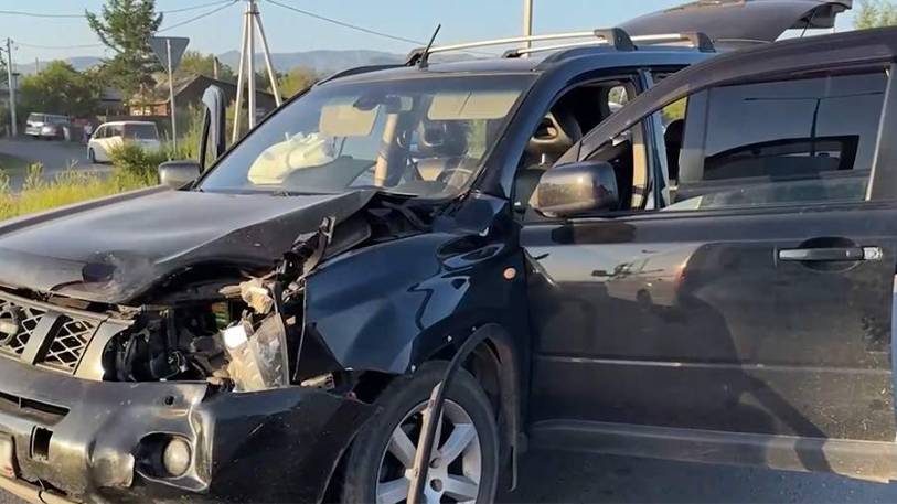 Пьяный водитель насмерть сбил отца с ребенком в Тыве