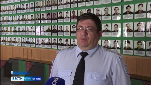 В Ингушетии вспоминают сотрудников правоохранительных органов, погибших при исполнении служебных обя