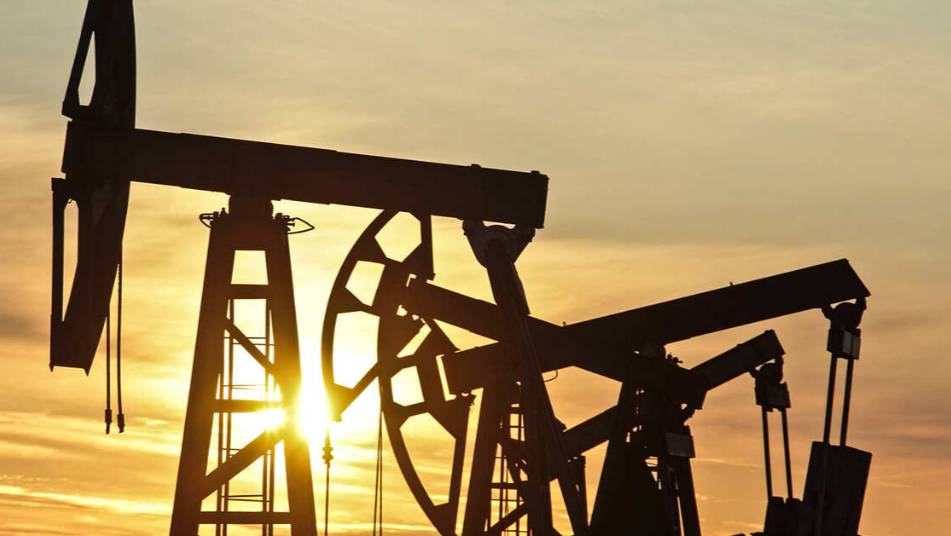 Цена нефти Brent впервые с января превысила $81 за баррель