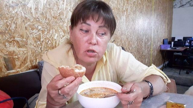 Мукбанг.