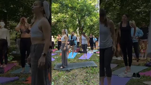 Открытая практика йоги в парке ☺️ сохраняйте и практикуйте со мной под пение птиц🙏