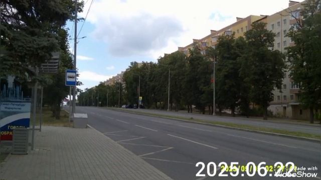 Мариуполь ⛵ ул.Зелинского,люди хотят вернуться в свою многоэтажку.🏢
