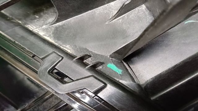 7930386