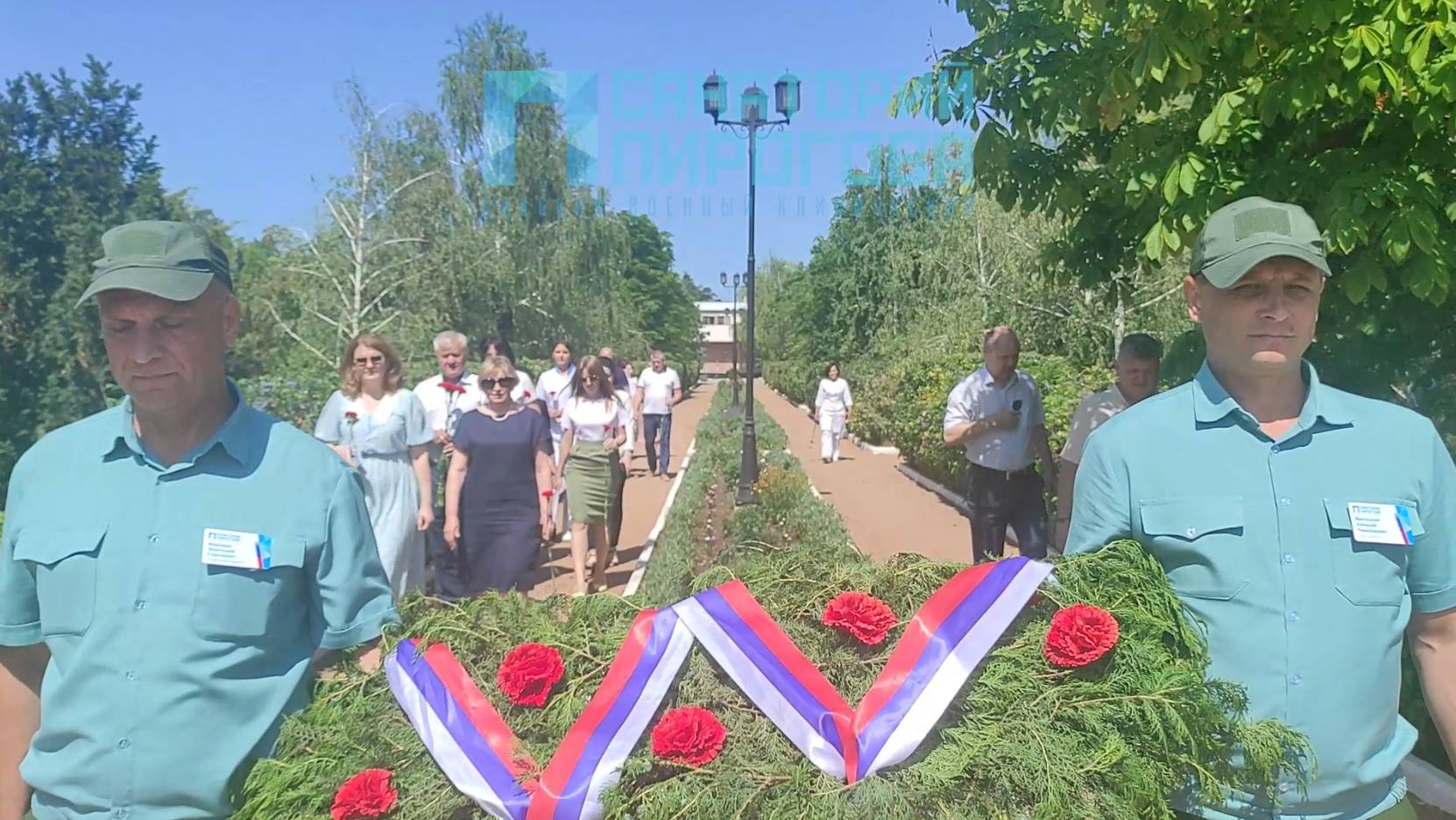 Возложение цветов 22 июня