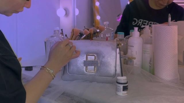 ВТОРАЯ ЖИЗНЬ ДЛЯ СУМКИ 👜 первый блин комом 😂